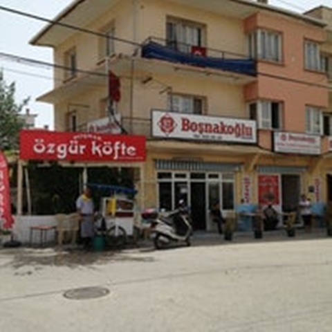 Boşnak Özgür Köfte Salonu fotoğrafı
